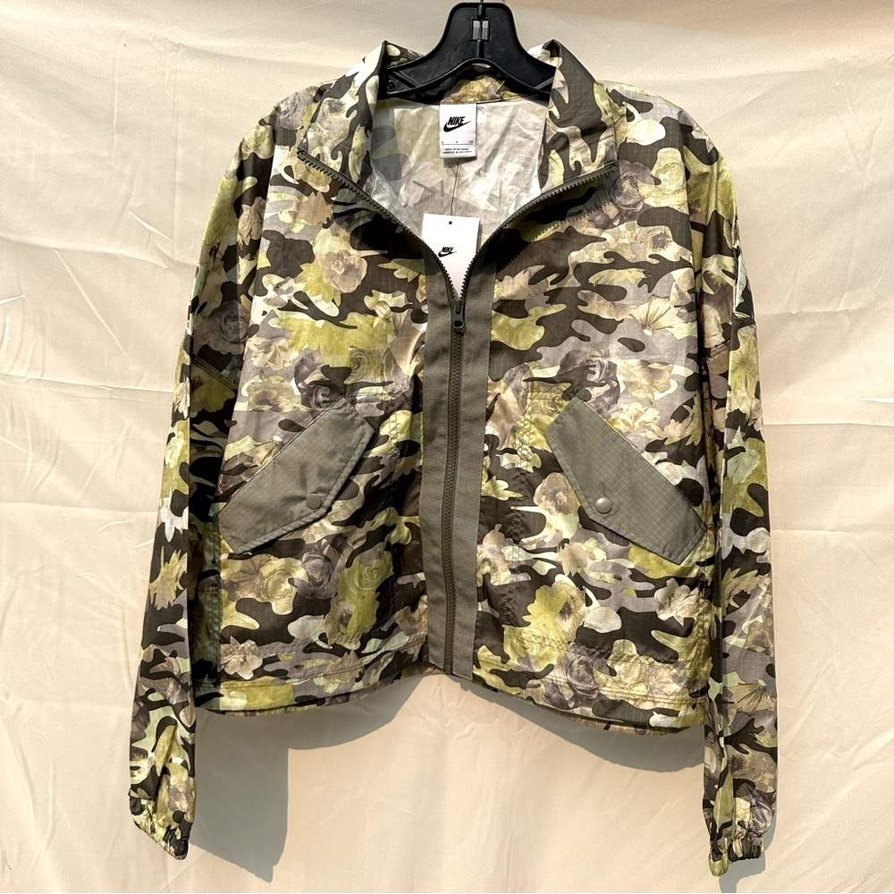 Nike all over print woven jacket